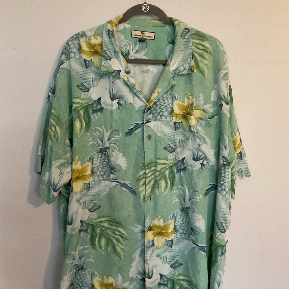 Tommy Bahama 100% Silk shirt size XXL tropical print '
